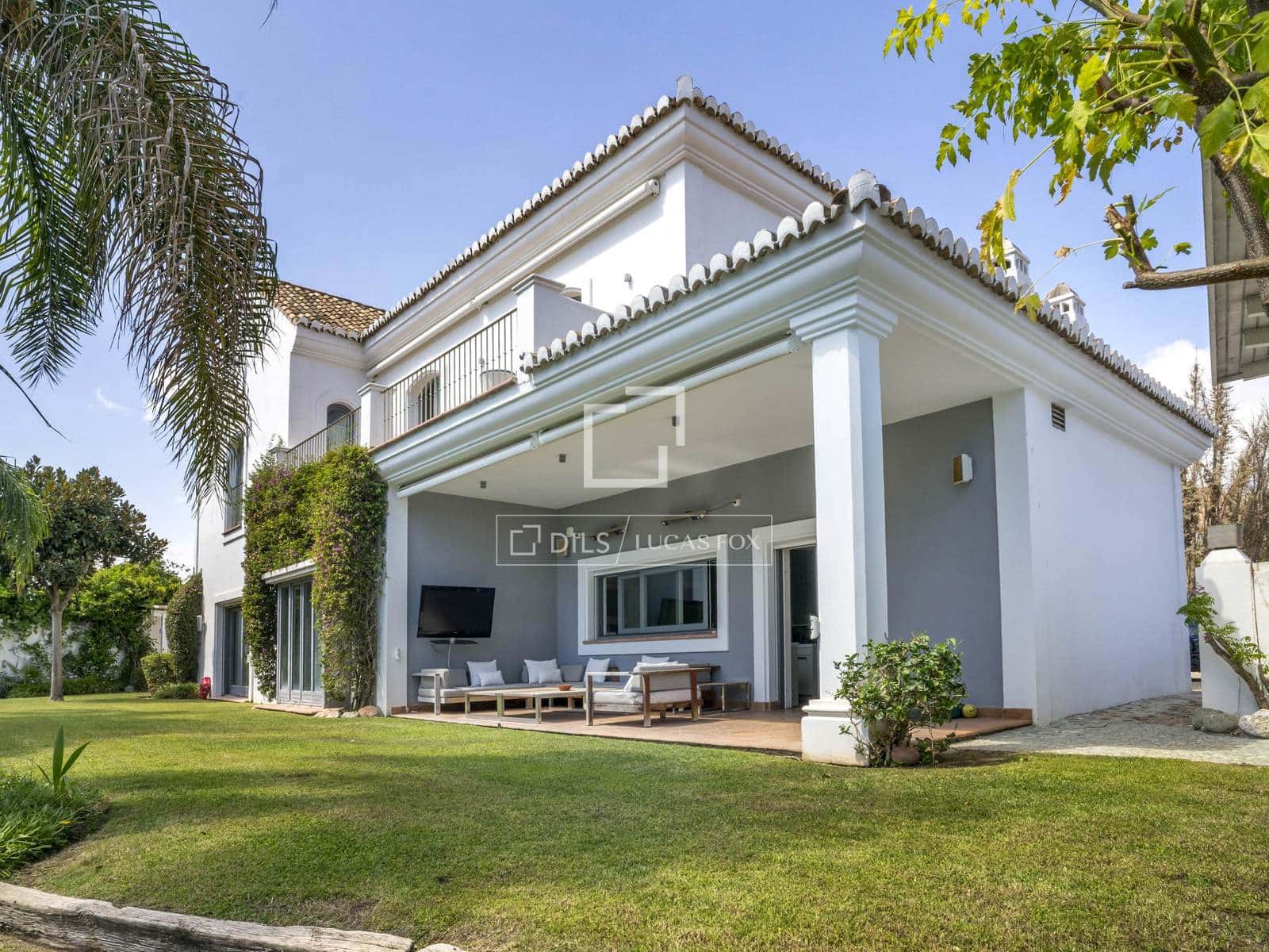 6 sypialnia Willa na sprzedaż w San Pedro de Alcantara z basenem garażem - 2 690 000 € (Ref: 10101522)