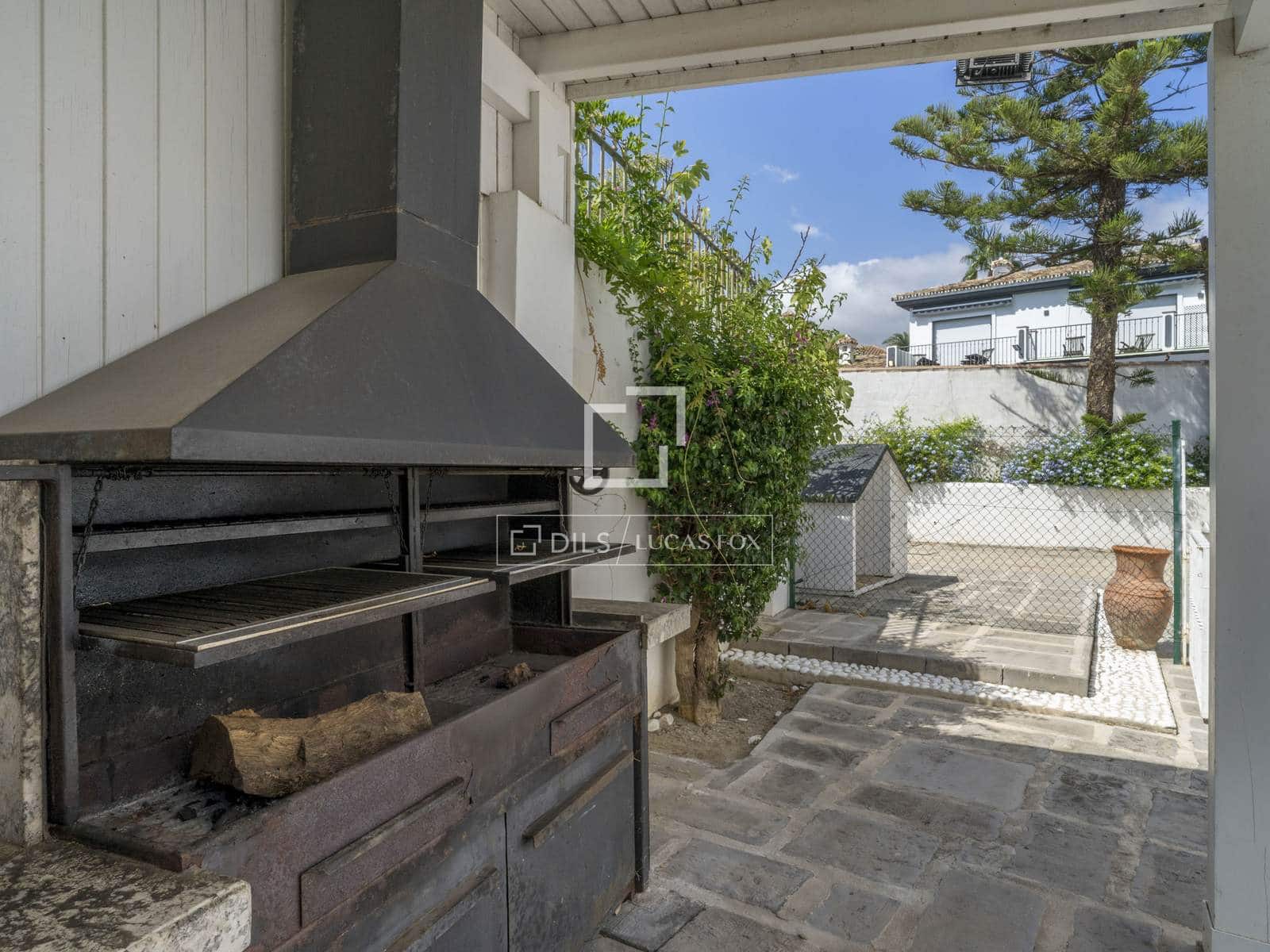 6 sypialnia Willa na sprzedaż w San Pedro de Alcantara z basenem garażem - 2 690 000 € (Ref: 10101522)