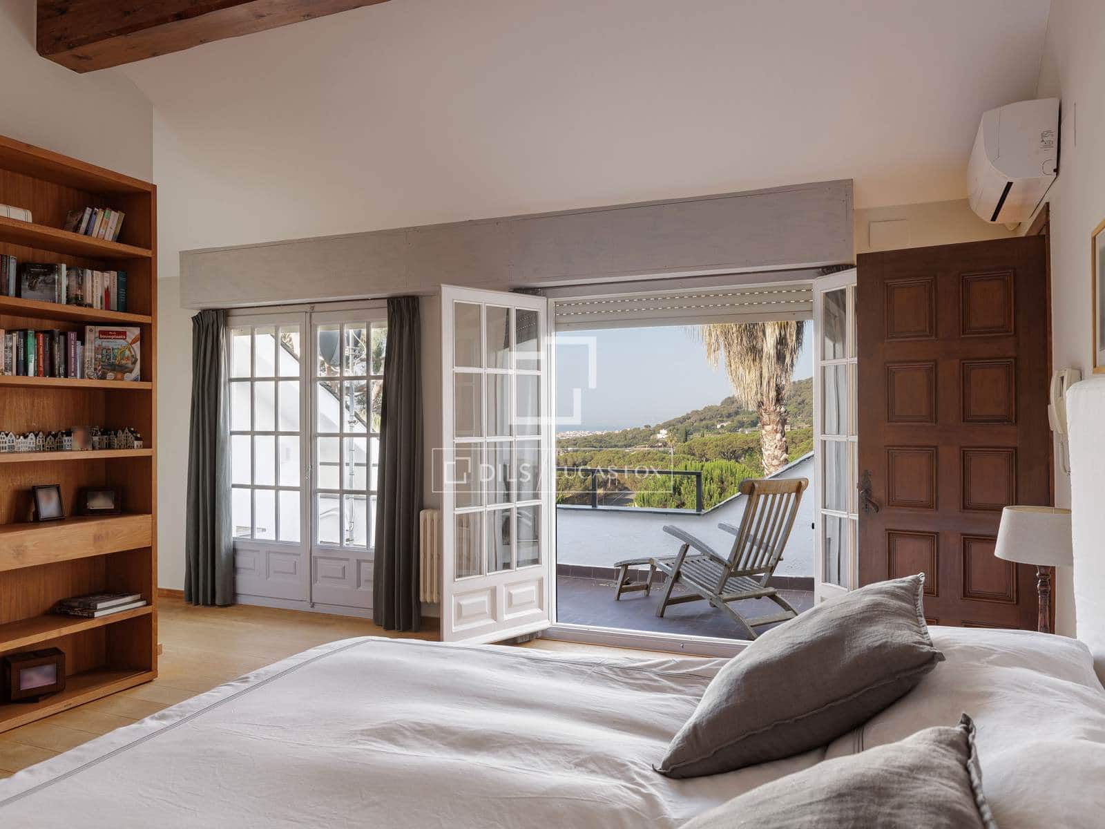 6 quarto Moradia para venda em Cabrera de Mar com piscina garagem - 1 995 000 € (Ref: 10102835)
