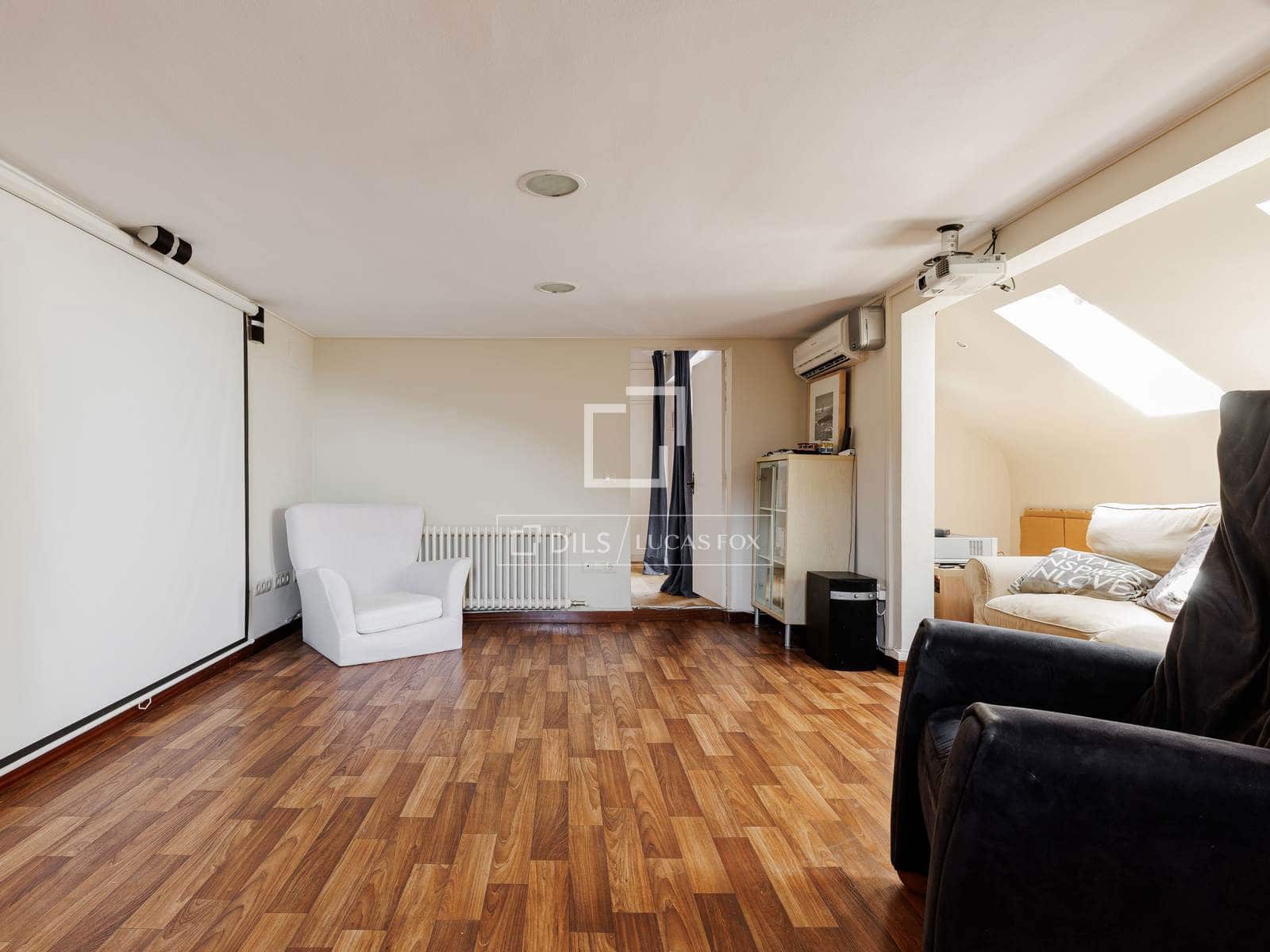 6 quarto Moradia para venda em Cabrera de Mar com piscina garagem - 1 995 000 € (Ref: 10102835)