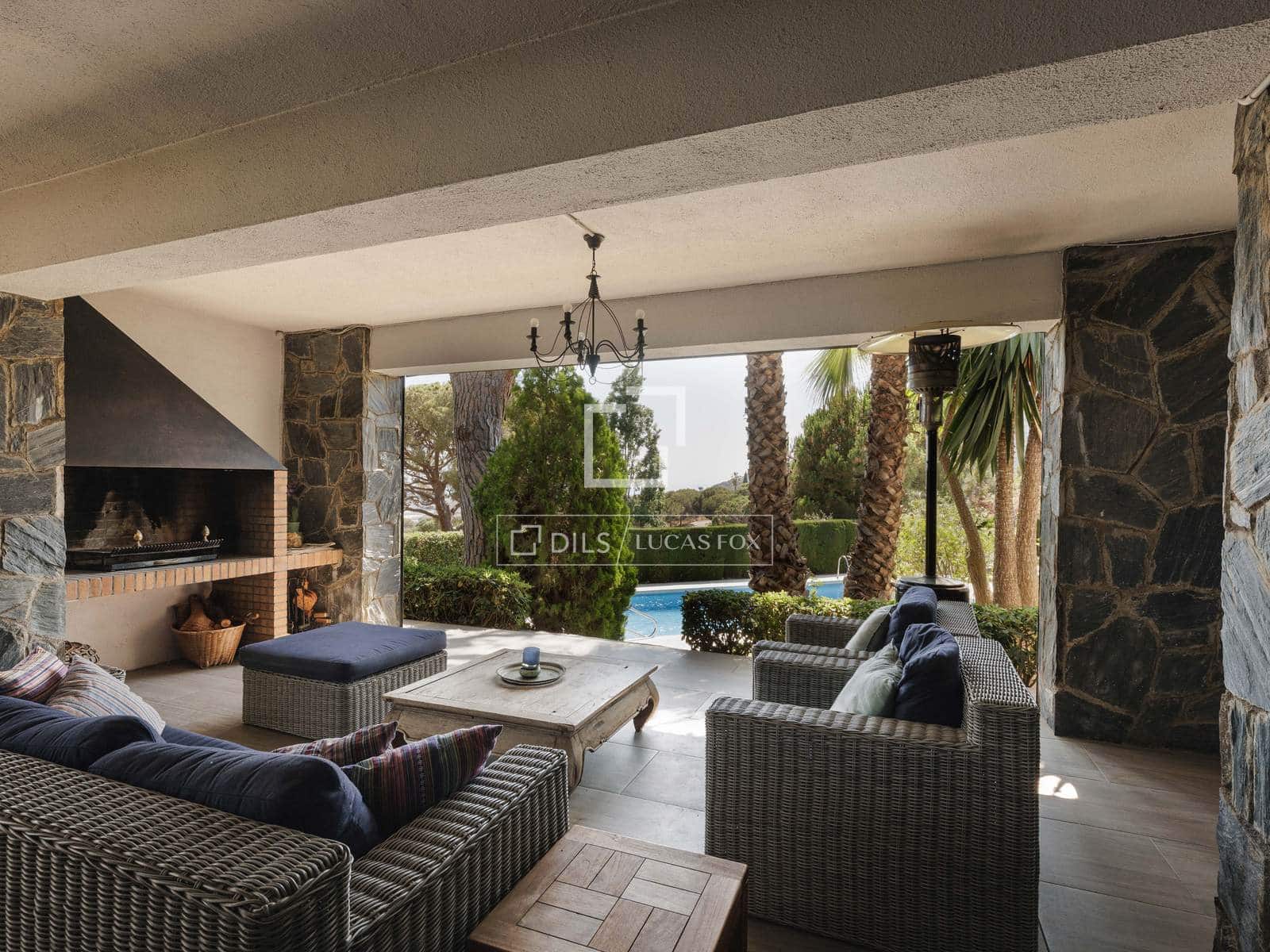 6 quarto Moradia para venda em Cabrera de Mar com piscina garagem - 1 995 000 € (Ref: 10102835)