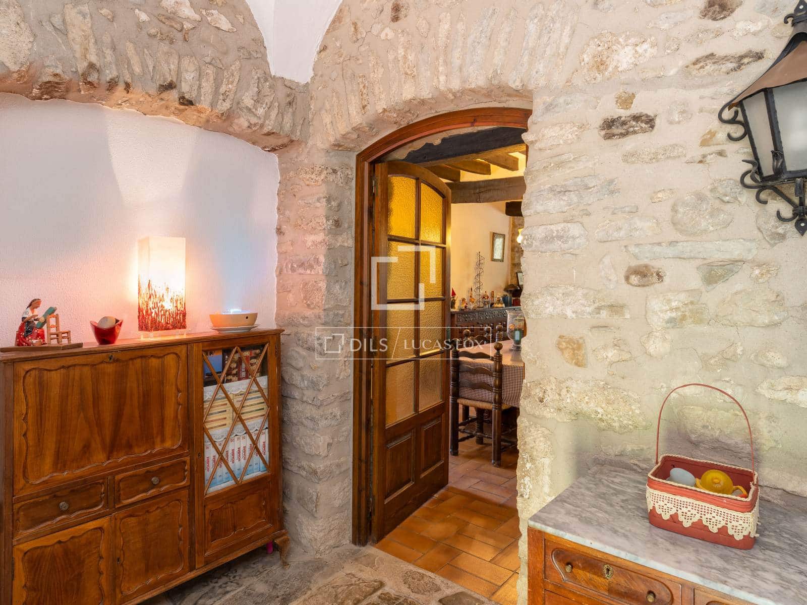 8 bedroom Finca/Country House for sale in Sant Miquel de Campmajor with pool - € 995,000 (Ref: 10106534)