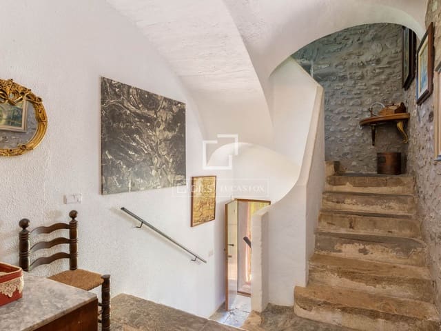 8 bedroom Finca/Country House for sale in Sant Miquel de Campmajor with pool - € 995,000 (Ref: 10106534)