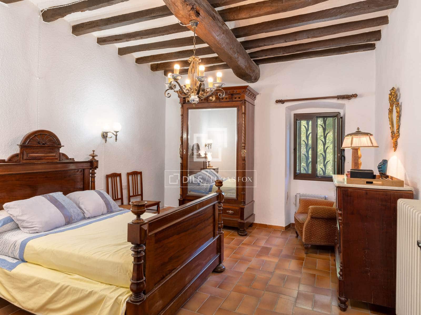 8 bedroom Finca/Country House for sale in Sant Miquel de Campmajor with pool - € 995,000 (Ref: 10106534)