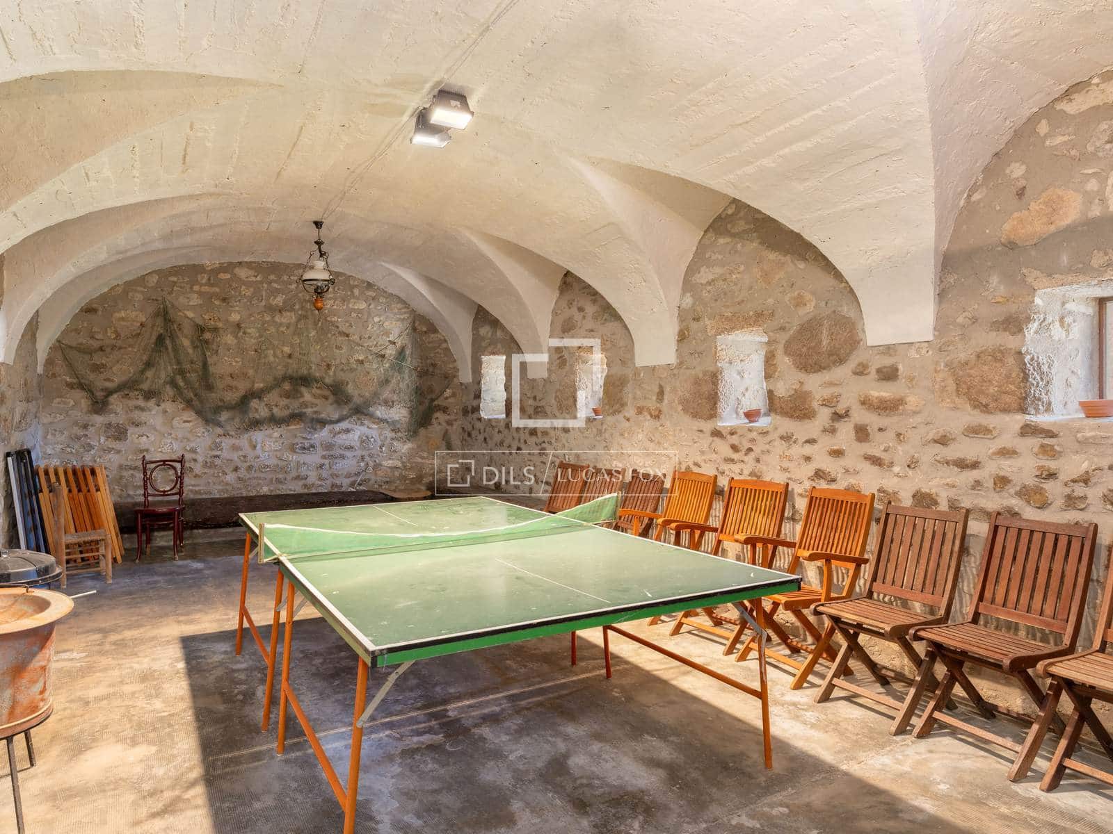 8 bedroom Finca/Country House for sale in Sant Miquel de Campmajor with pool - € 995,000 (Ref: 10106534)
