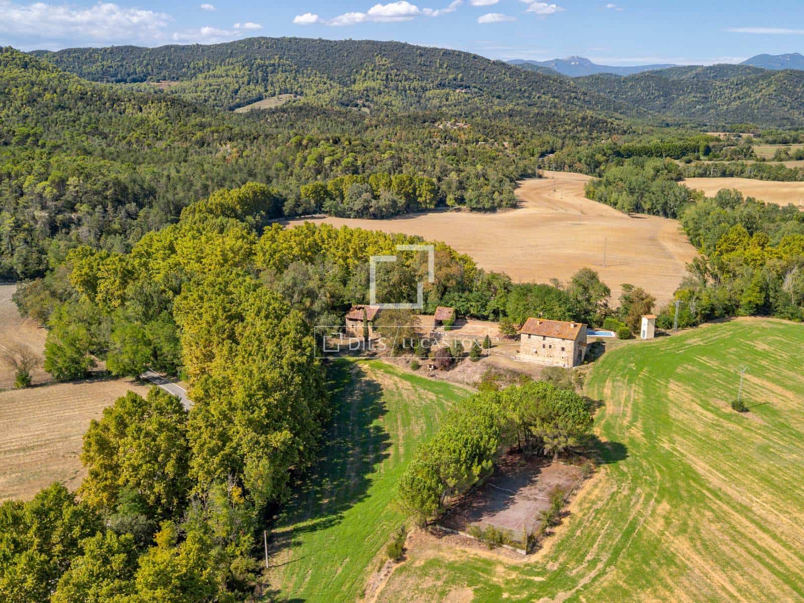 8 bedroom Finca/Country House for sale in Sant Miquel de Campmajor with pool - € 995,000 (Ref: 10106534)