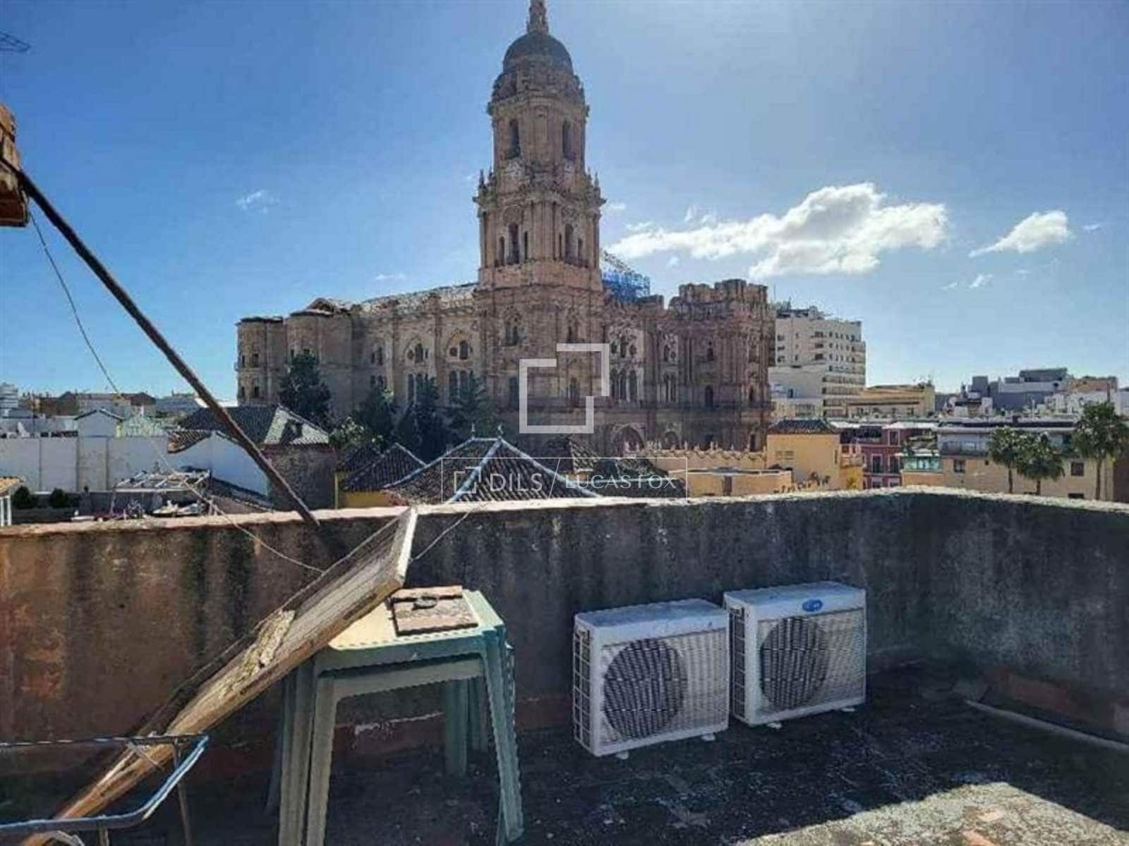 10 soverom Kommersiell til salgs i Malaga by - € 3 800 000 (Ref: 10112362)