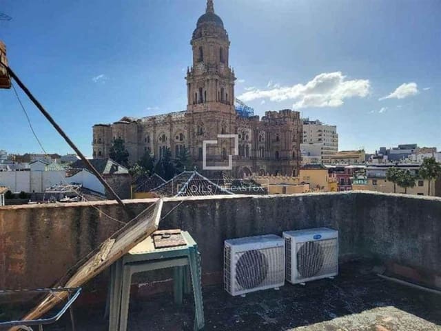 10 soverom Kommersiell til salgs i Málaga by - € 3 800 000 (Ref: 10112362)