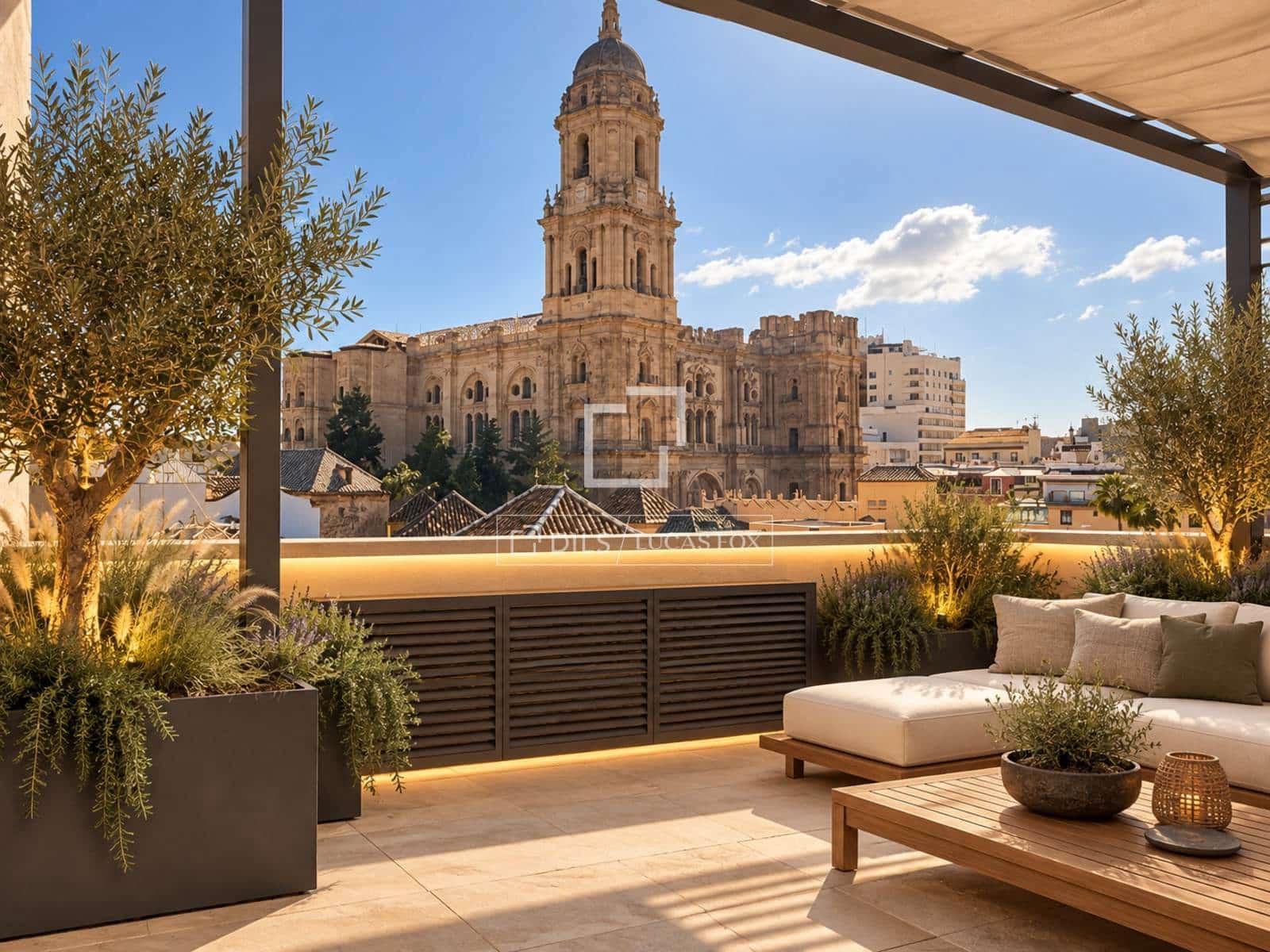 10 soverom Kommersiell til salgs i Malaga by - € 3 800 000 (Ref: 10112362)