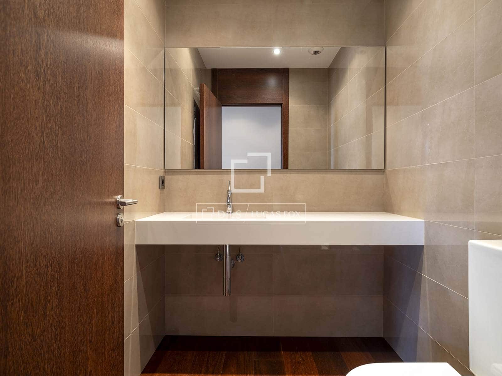 3 bedroom Apartment for rent in Barcelona city with garage - € 4,469 (Ref: 10113507)