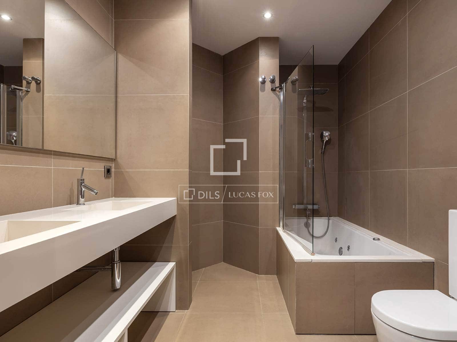 3 bedroom Apartment for rent in Barcelona city with garage - € 4,469 (Ref: 10113507)