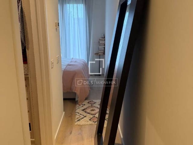 3 slaapkamer Appartement te huur in Madrid stad met zwembad garage - € 3.000 (Ref: 10113508)