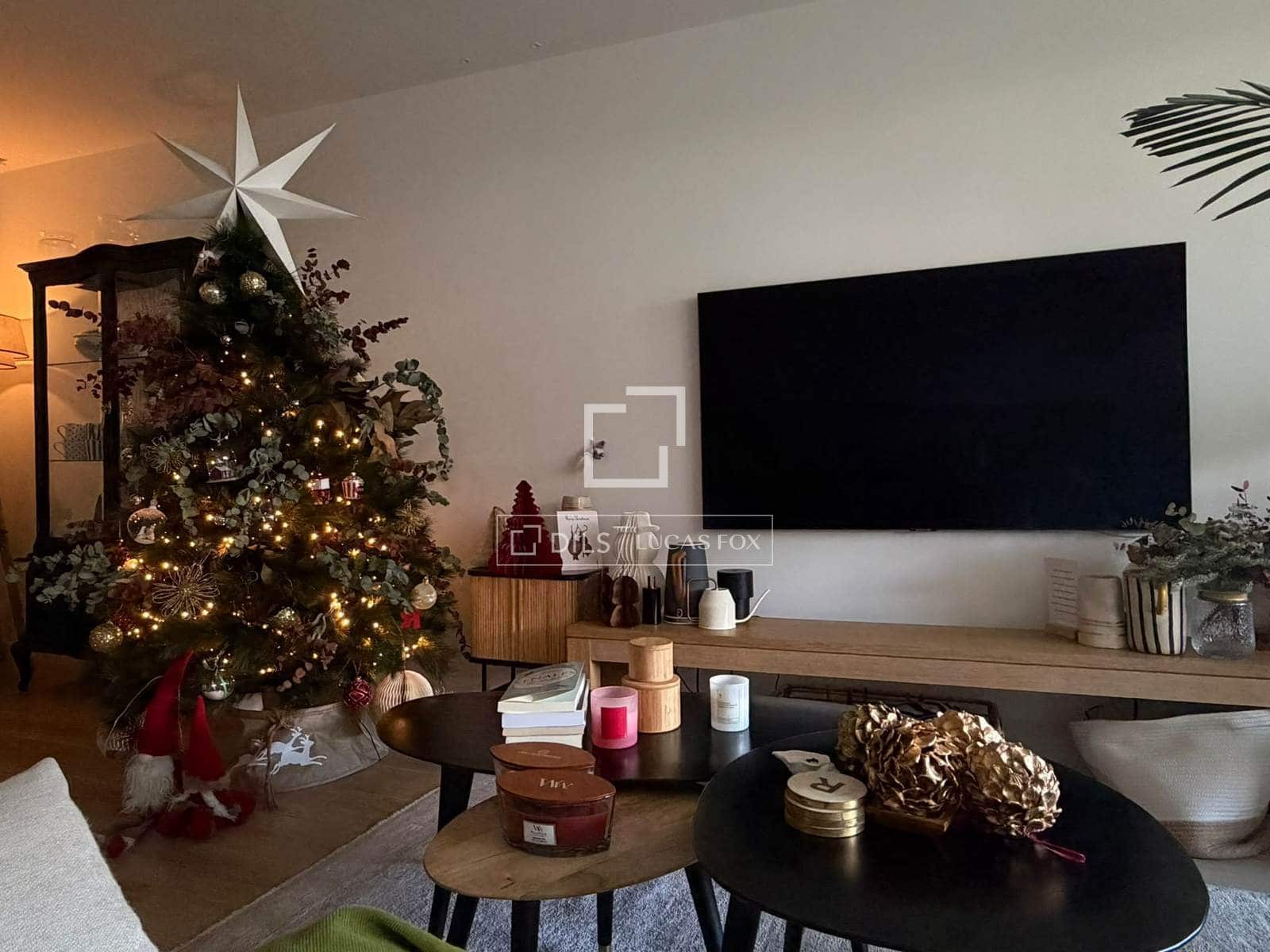 3 bedroom Apartment for rent in Madrid city with pool garage - € 3,000 (Ref: 10113508)