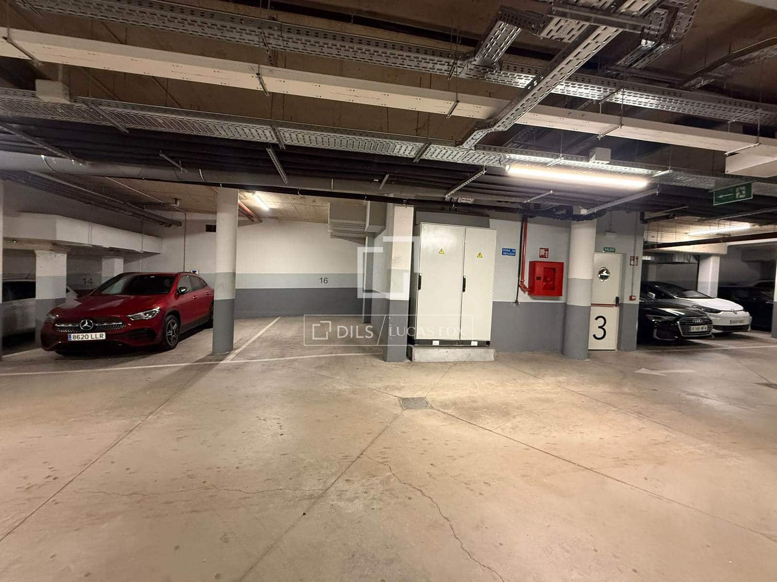 3 bedroom Apartment for rent in Madrid city with pool garage - € 3,000 (Ref: 10113508)