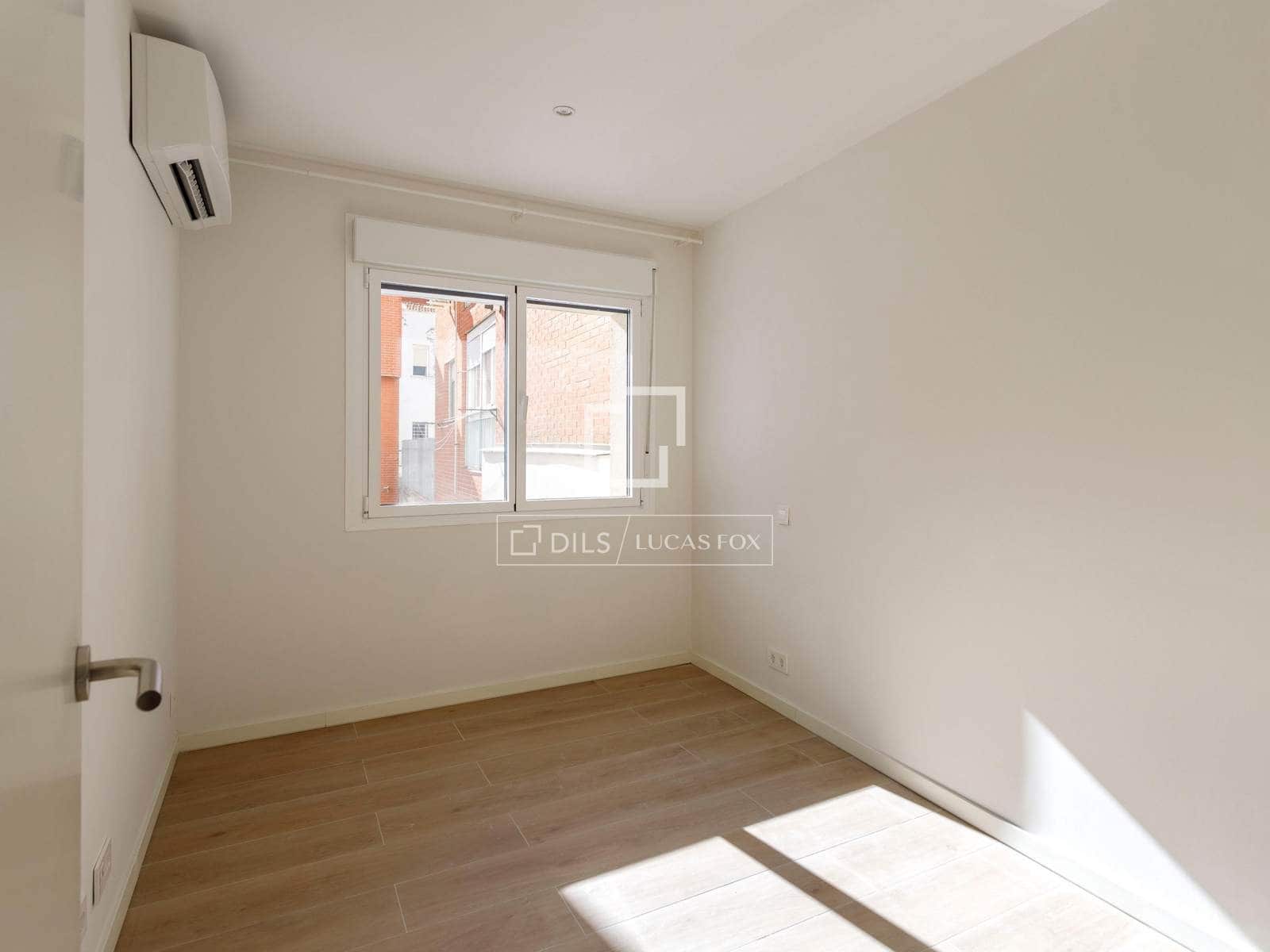2 slaapkamer Appartement te huur in Madrid stad met garage - € 1.750 (Ref: 10113509)