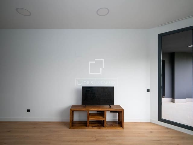 1 soveværelse Lejlighed til leje i San Sebastián de los Reyes - € 1.250 (Ref: 10117075)