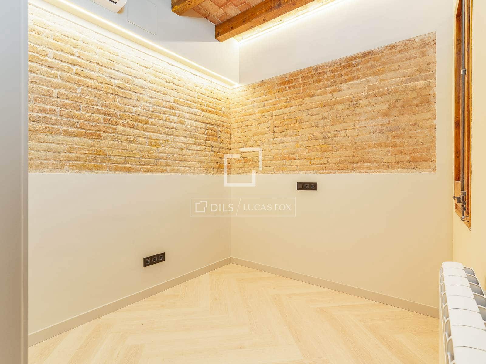 Apartamento de 3 habitaciones en Barcelona ciudad en venta - 438.000 € (Ref: 10117481)