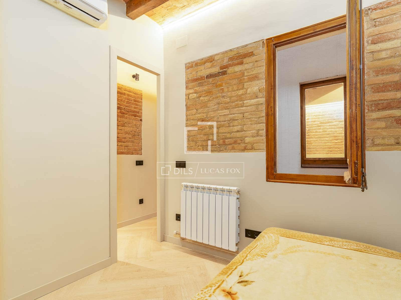 Apartamento de 3 habitaciones en Barcelona ciudad en venta - 438.000 € (Ref: 10117481)