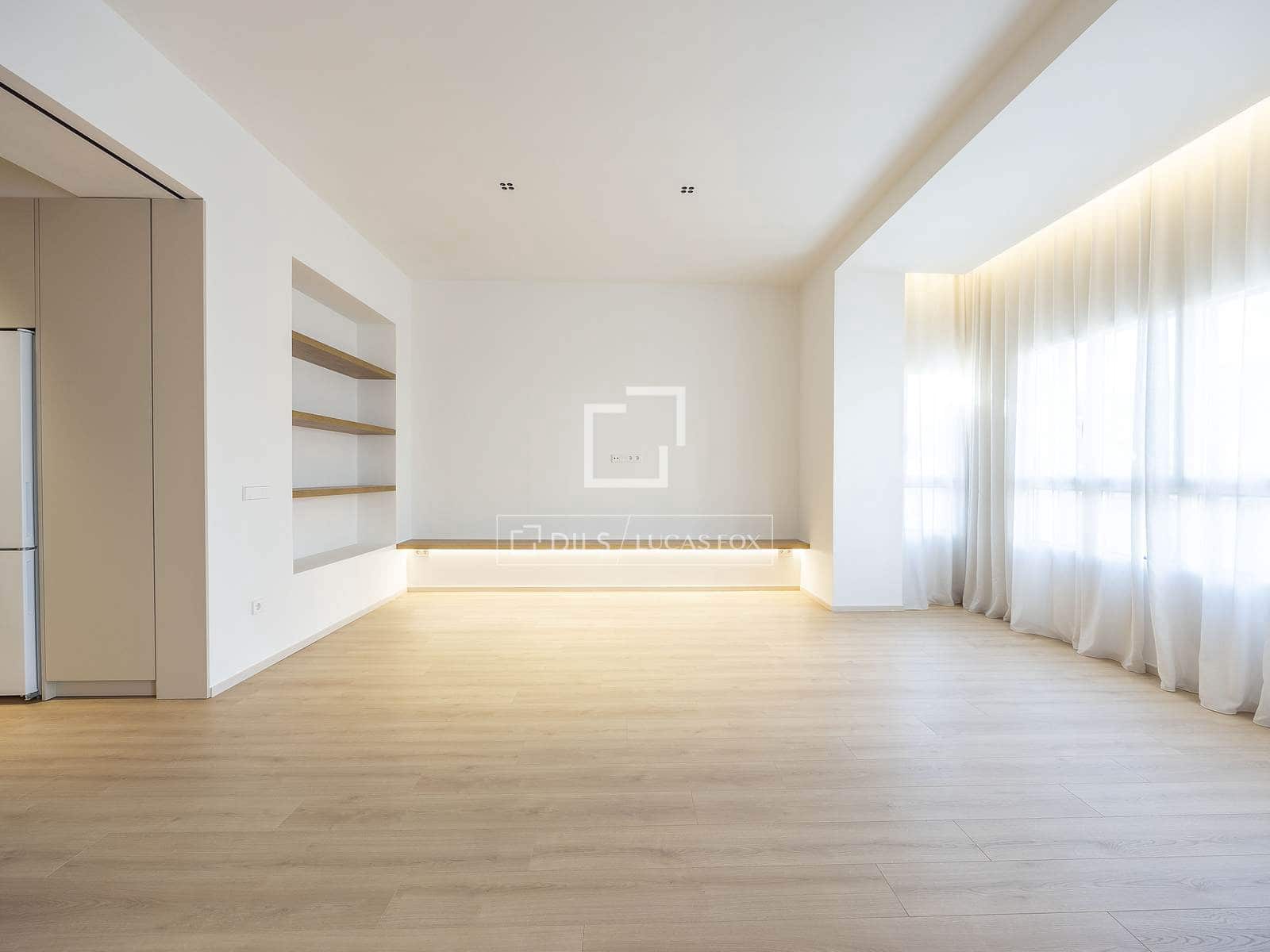 3 camera da letto Appartamento da affittare in Valencia citta - 5.000 € (Rif: 10117484)