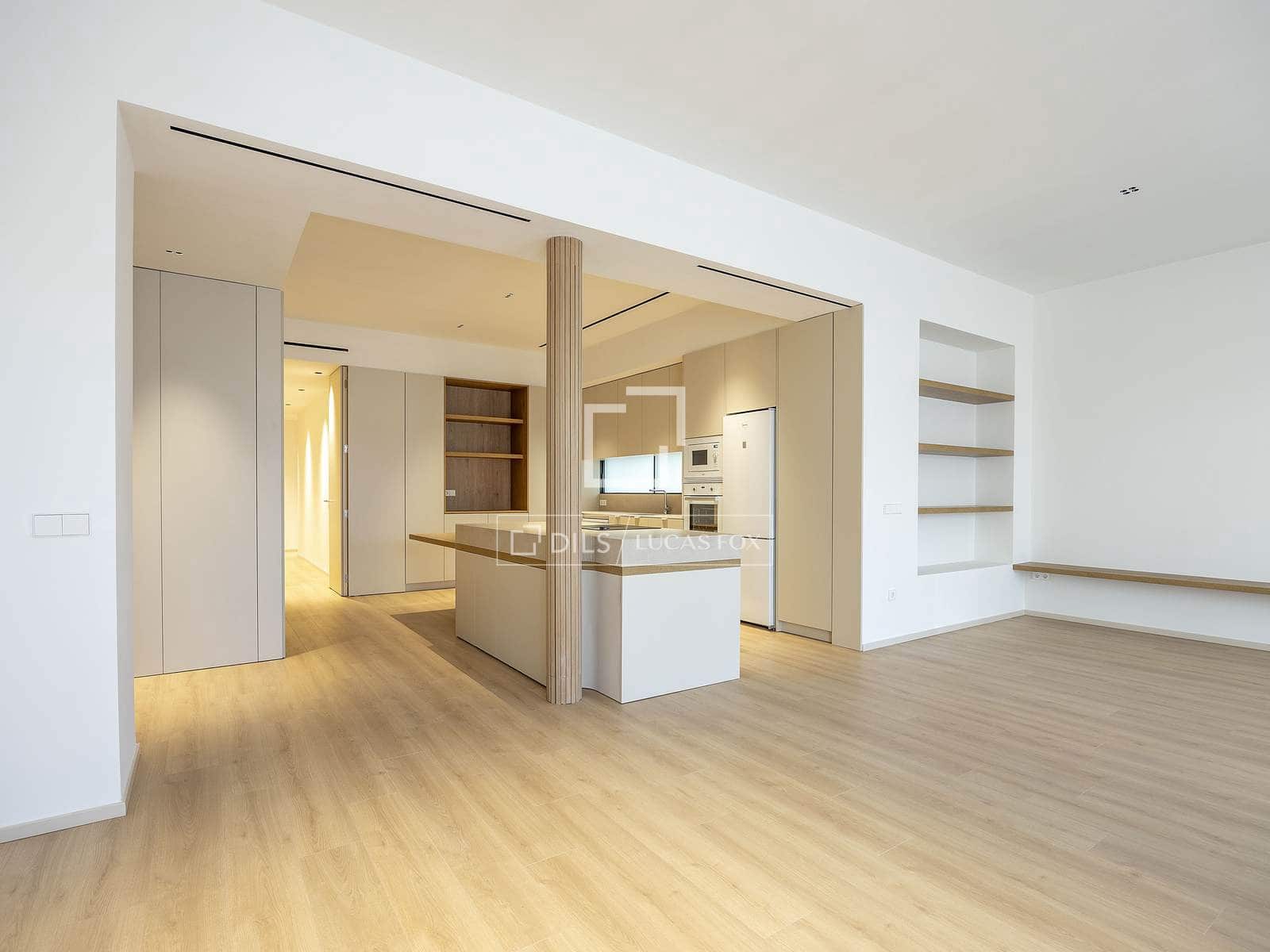 3 camera da letto Appartamento da affittare in Valencia citta - 5.000 € (Rif: 10117484)