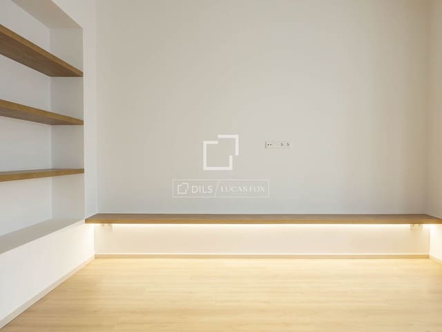 3 camera da letto Appartamento da affittare in Valencia città - 5.000 € (Rif: 10117484)