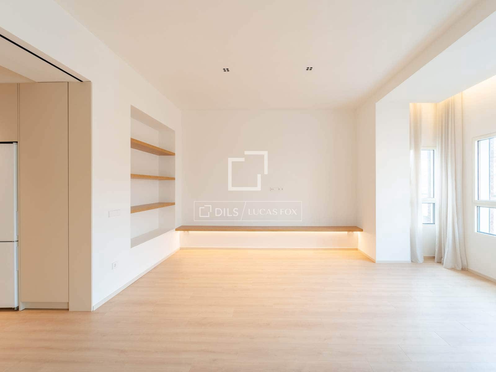 3 bedroom Apartment for rent in Valencia city - € 5,000 (Ref: 10117484)