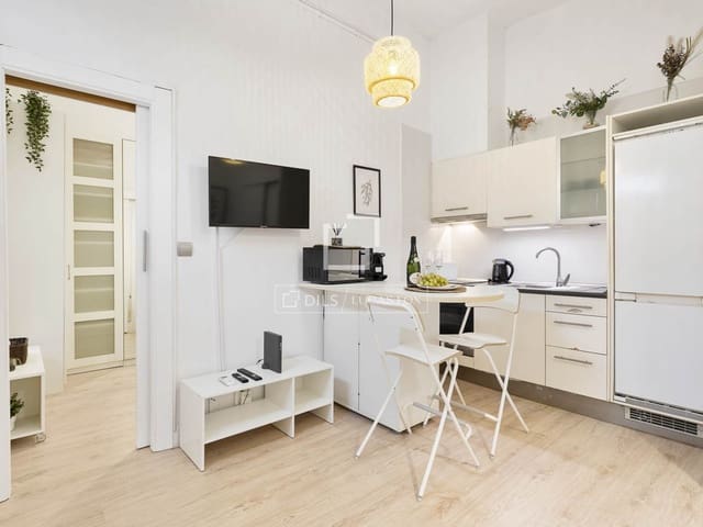 1 slaapkamer Appartement te koop in Barcelona stad - € 289.000 (Ref: 10118073)