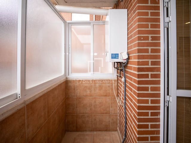 3 sypialnia Apartament do wynajęcia w San Sebastián de los Reyes z garażem - 1 650 € (Ref: 10118074)