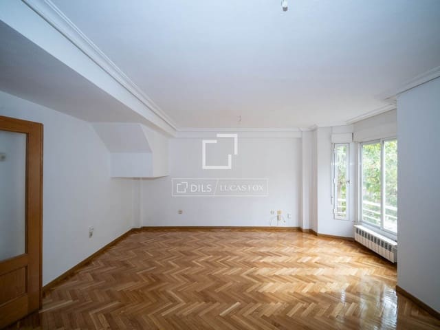 3 sypialnia Apartament do wynajęcia w San Sebastián de los Reyes z garażem - 1 650 € (Ref: 10118074)