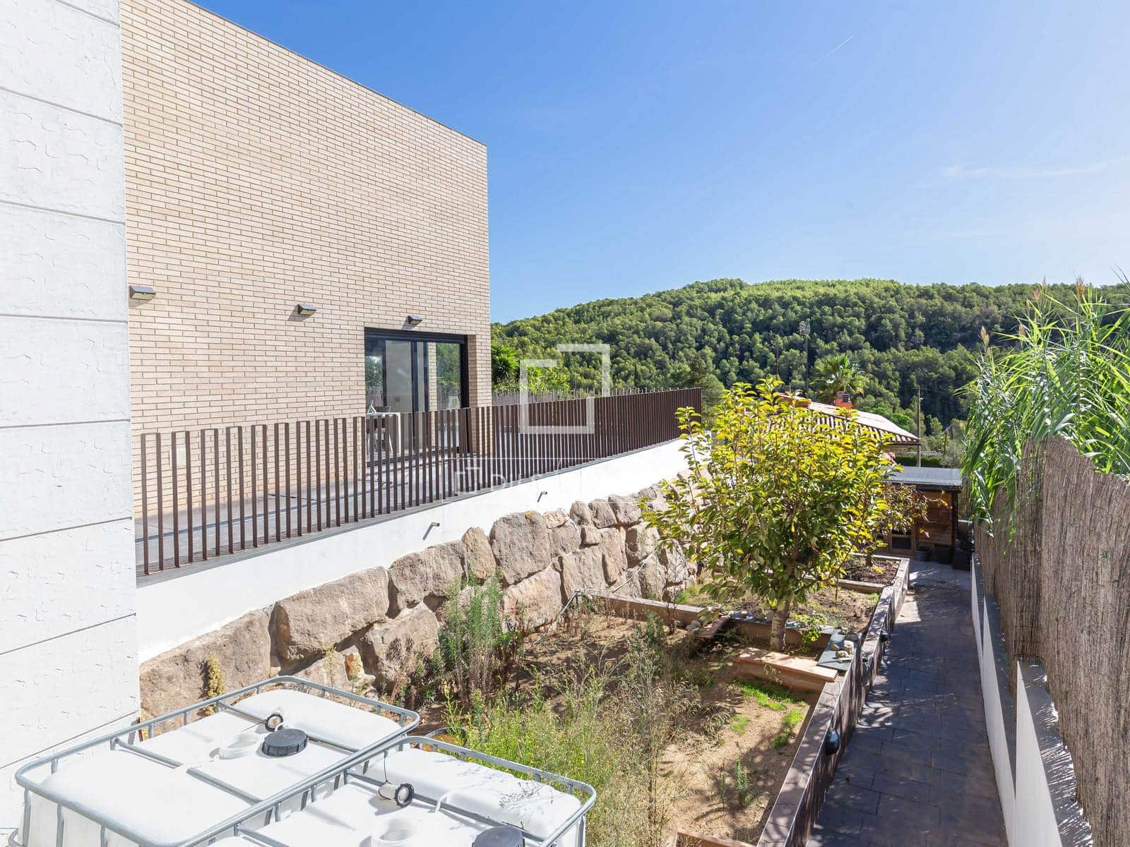 4 sovrum Villa till salu i Vallirana med pool garage - 690 000 € (Ref: 10118411)