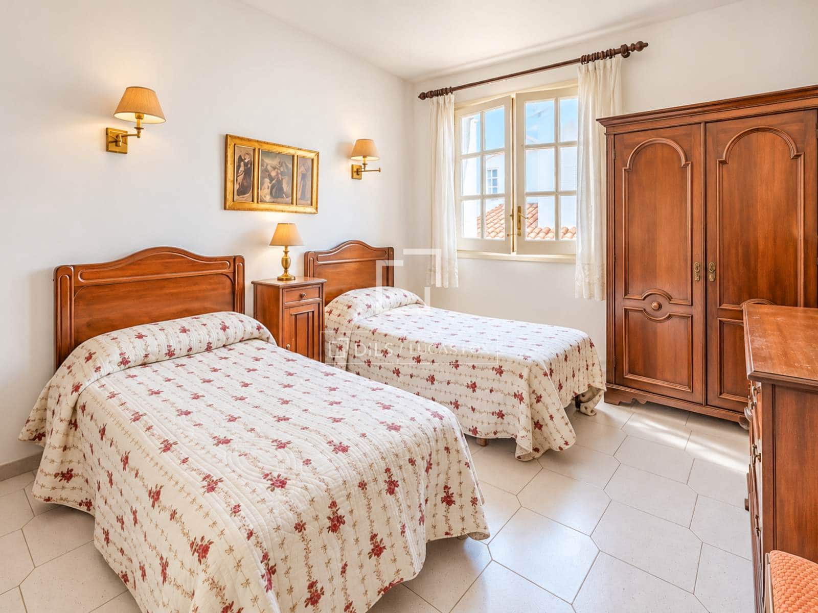 4 sovrum Villa till salu i Sant Pere de Ribes med pool garage - 680 000 € (Ref: 10120526)