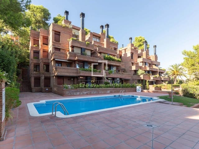 4 camera da letto Appartamento in vendita in Sant Just Desvern con piscina garage - 950.000 € (Rif: 10120527)