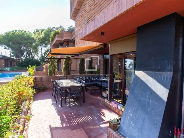 4 camera da letto Appartamento in vendita in Sant Just Desvern con piscina garage - 950.000 € (Rif: 10120527)
