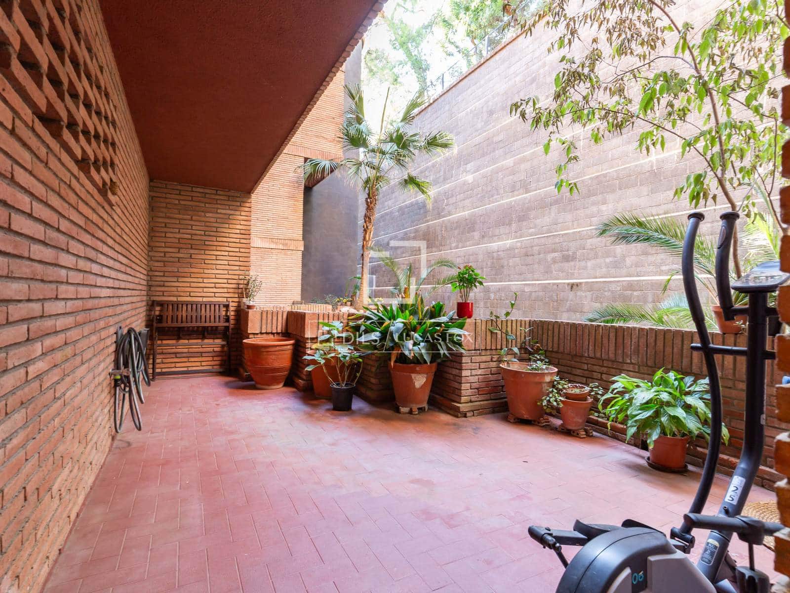 4 camera da letto Appartamento in vendita in Sant Just Desvern con piscina garage - 950.000 € (Rif: 10120527)