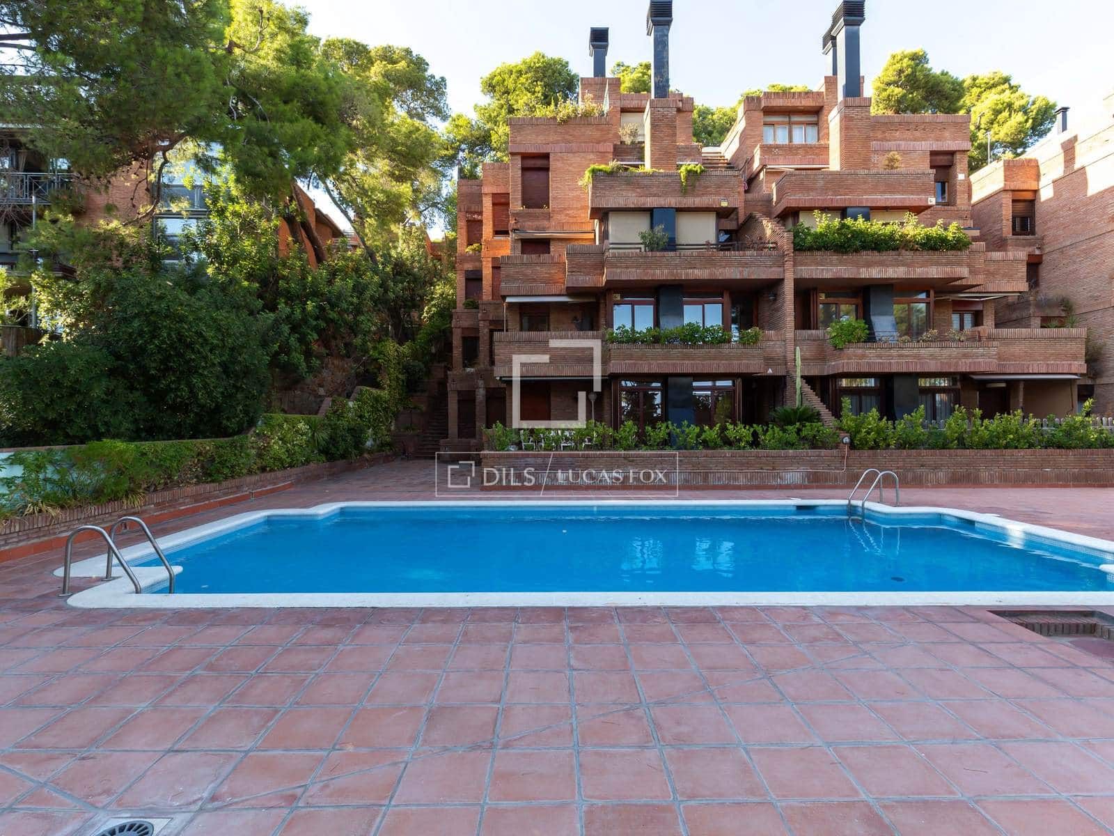 4 camera da letto Appartamento in vendita in Sant Just Desvern con piscina garage - 950.000 € (Rif: 10120527)