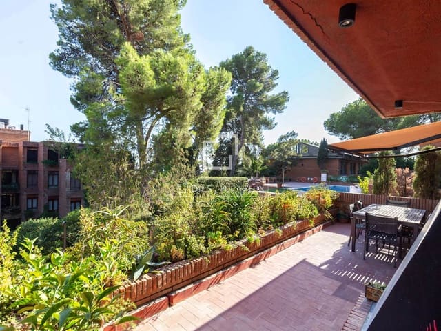 4 camera da letto Appartamento in vendita in Sant Just Desvern con piscina garage - 950.000 € (Rif: 10120527)