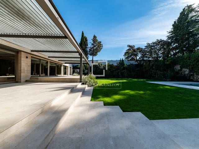Chalet de 5 habitaciones en Alcobendas en venta con piscina garaje - 13.500.000 € (Ref: 10120528)