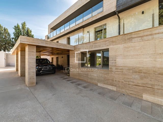 8 sovrum Villa till salu i Alcobendas med pool garage - 13 500 000 € (Ref: 10120528)