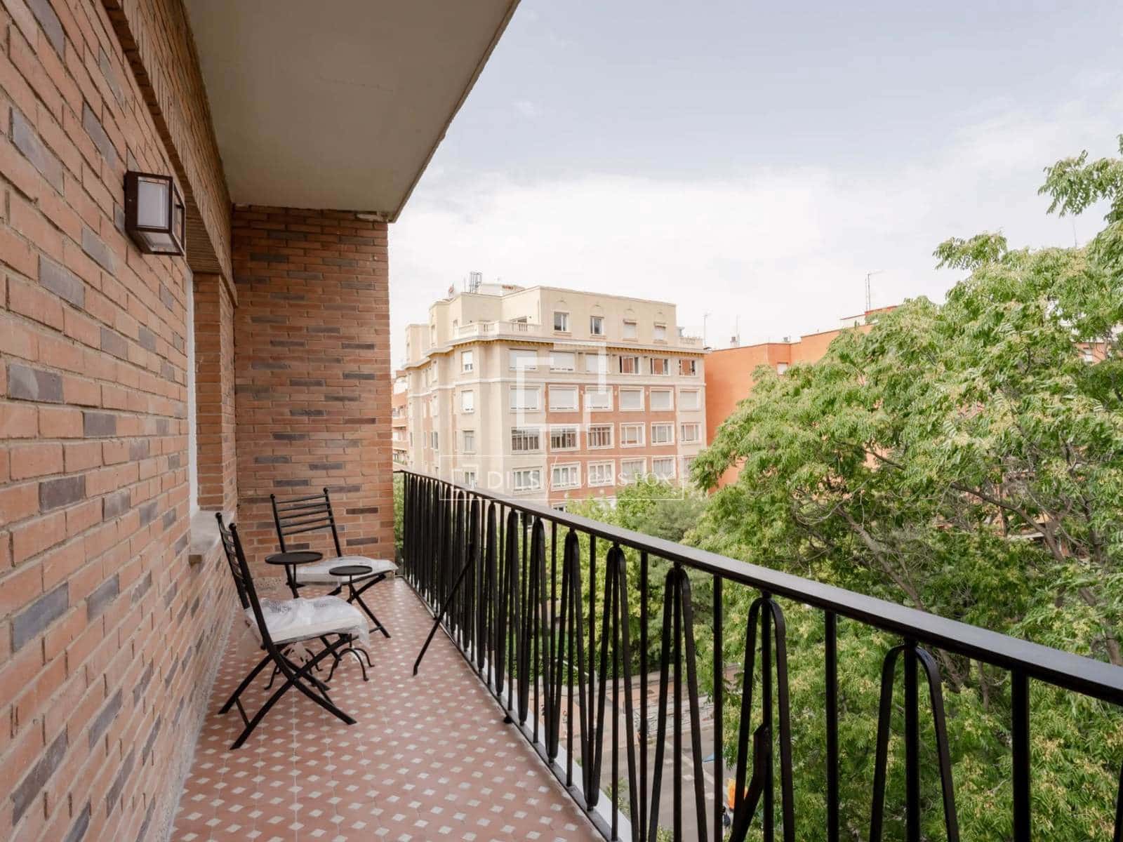 3 sovrum Lägenhet till salu i Madrid stad med garage - 2 850 000 € (Ref: 10120870)