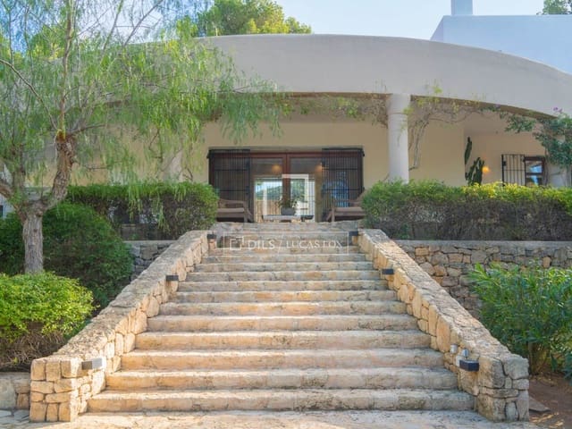8 bedroom Villa for sale in Nuestra Señora de Jesus, Santa Eulalia / Santa Eularia with pool garage - € 5,900,000 (Ref: 10124656)