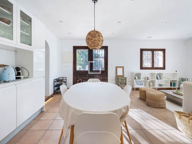 8 soveværelse Villa til salg i Nuestra Señora de Jesus, Santa Eulalia / Santa Eularia med swimmingpool garage - € 5.900.000 (Ref: 10124656)