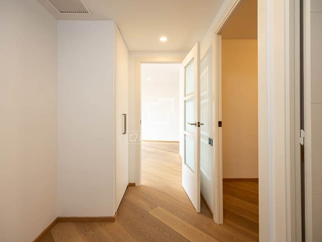 3 quarto Apartamento para venda em Barcelona cidade com garagem - 1 100 000 € (Ref: 10124761)