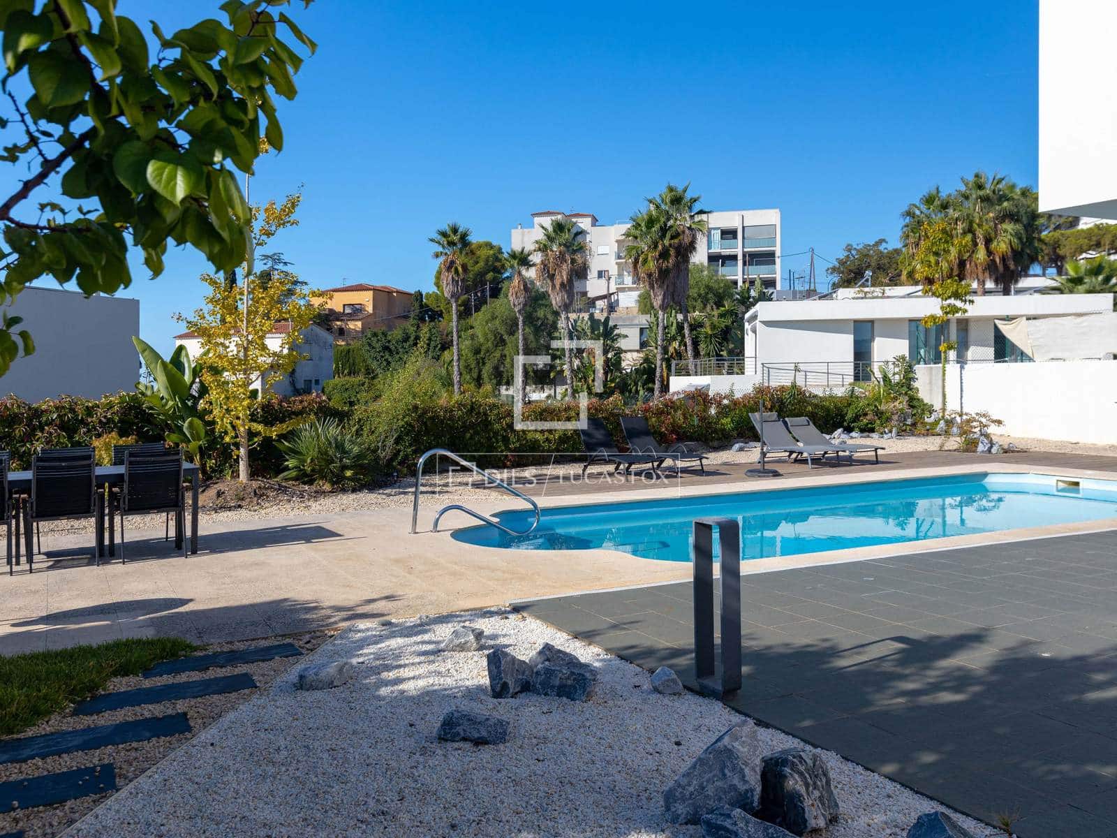 4 bedroom Villa for sale in Arenys de Mar with pool garage - € 1,160,000 (Ref: 10124762)