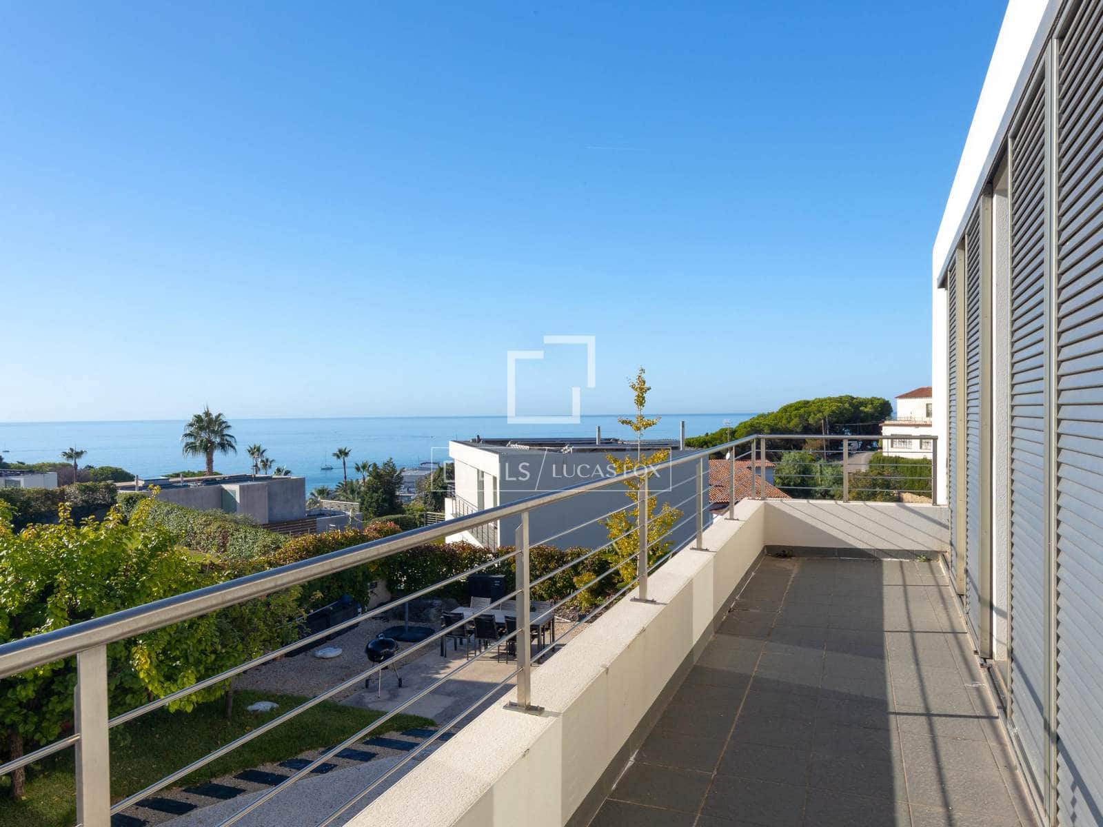 4 bedroom Villa for sale in Arenys de Mar with pool garage - € 1,160,000 (Ref: 10124762)
