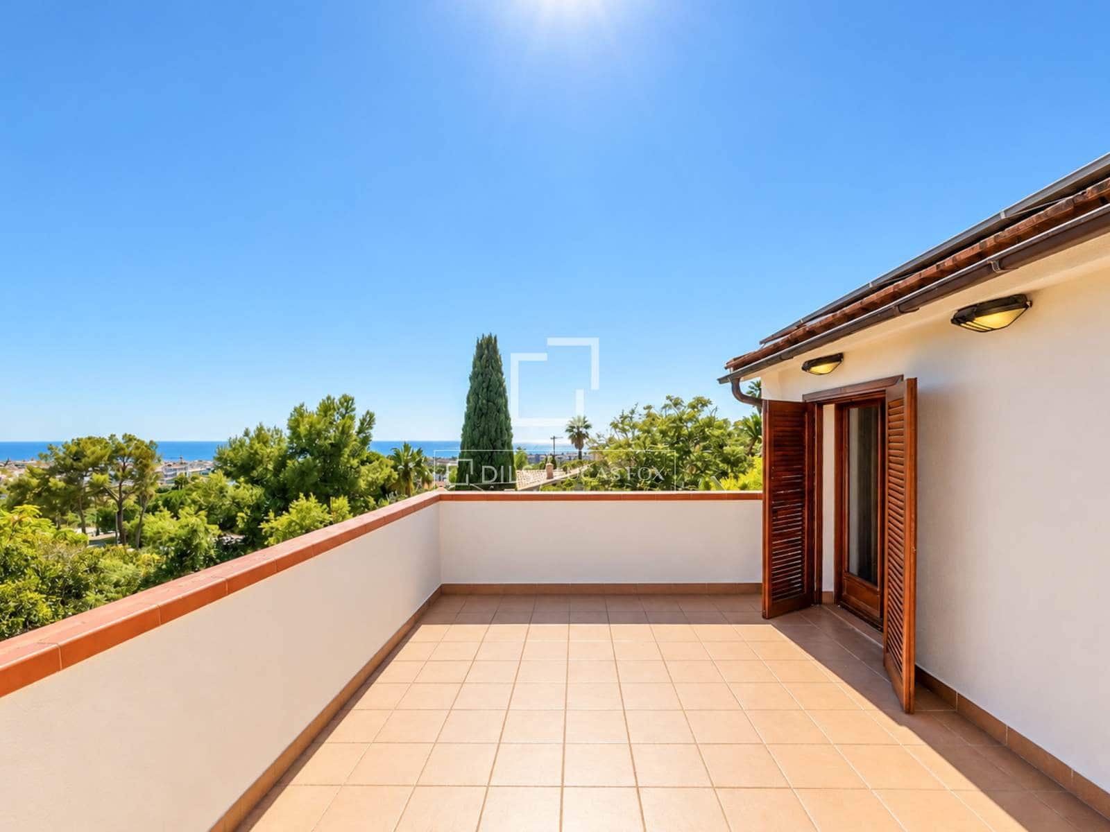 5 Zimmer Villa zu verkaufen in Sitges mit Pool Garage - 1.600.000 € (Ref: 10124764)