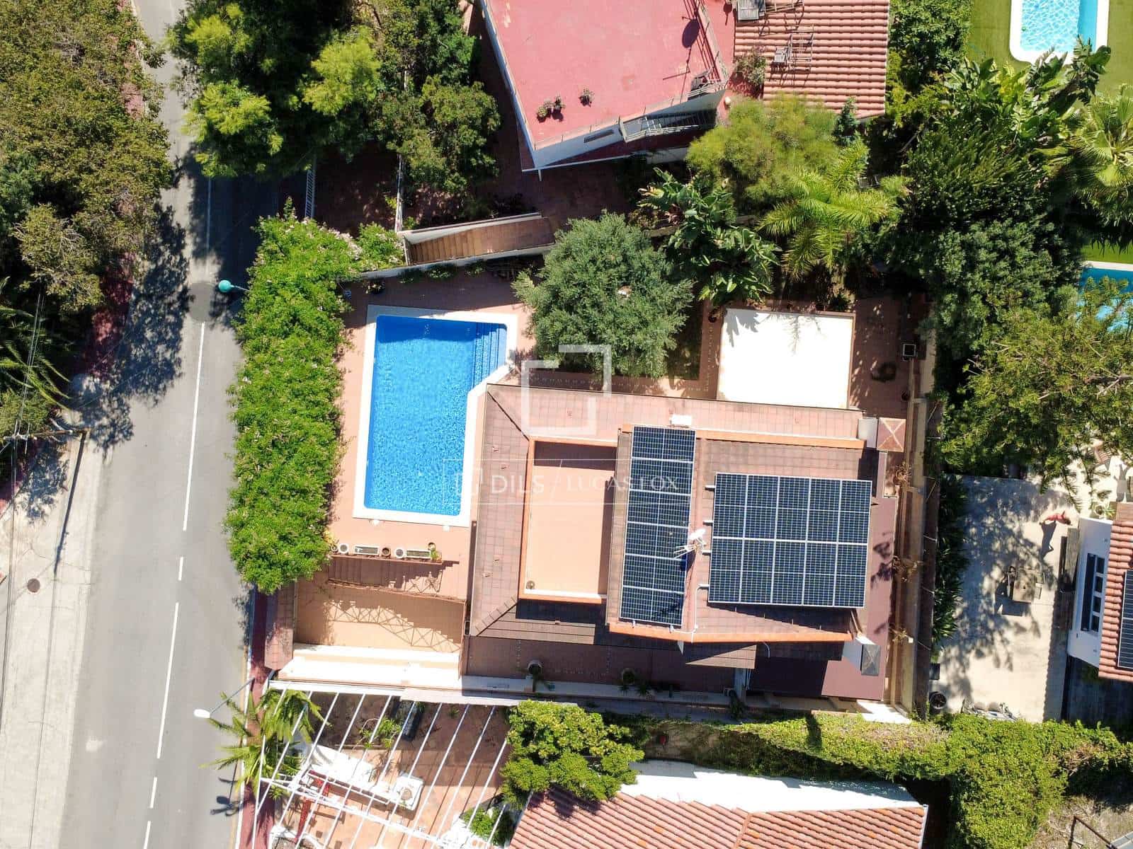 5 Zimmer Villa zu verkaufen in Sitges mit Pool Garage - 1.600.000 € (Ref: 10124764)