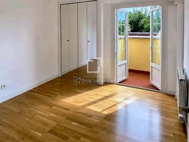 4 soveværelse Villa til leje i Madrid by med swimmingpool garage - € 3.500 (Ref: 10130373)