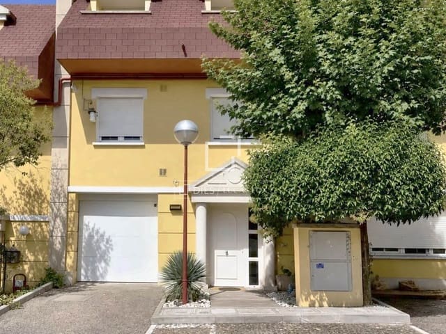 4 soveværelse Villa til leje i Madrid by med swimmingpool garage - € 3.500 (Ref: 10130373)