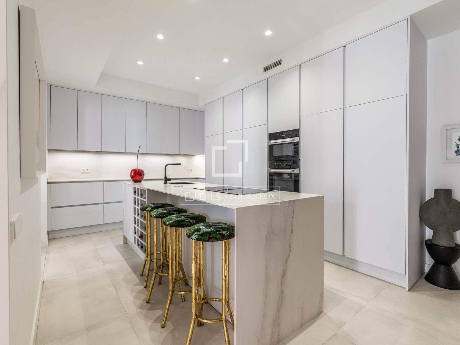 2 sovrum Lägenhet till salu i Madrid stad - 1 699 000 € (Ref: 10130585)