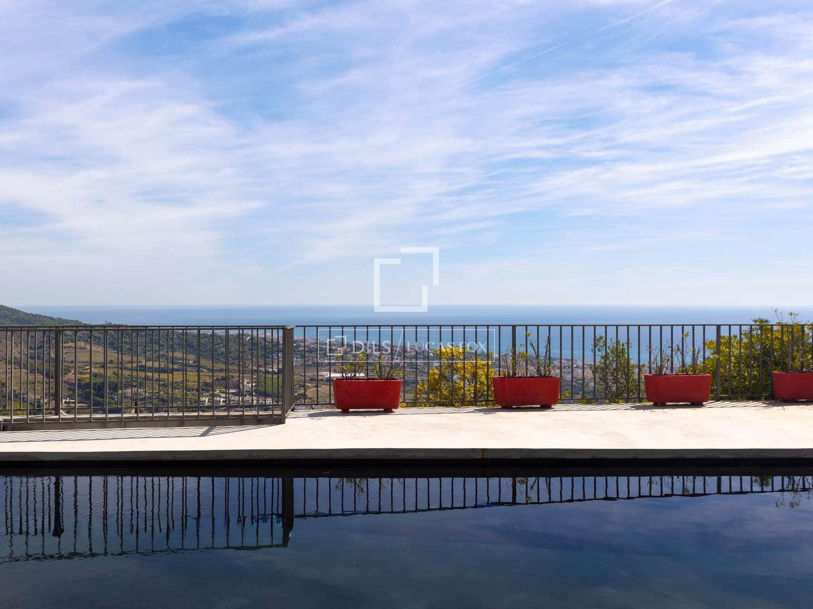 3 bedroom Villa for sale in Alella with pool garage - € 1,950,000 (Ref: 10130728)